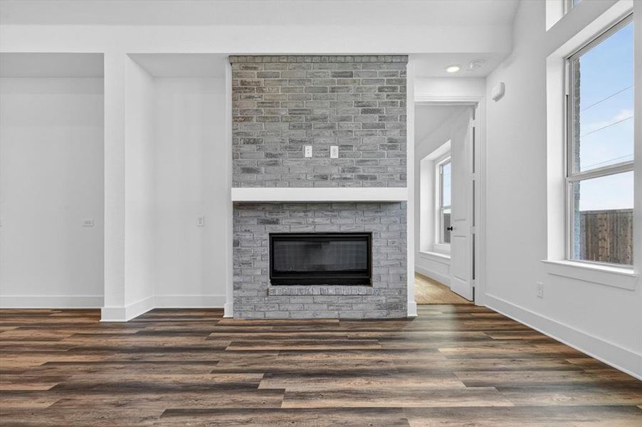 Spacious, unfurnished interior of a new home in Heritage Ranch, Sherman (Image 22).