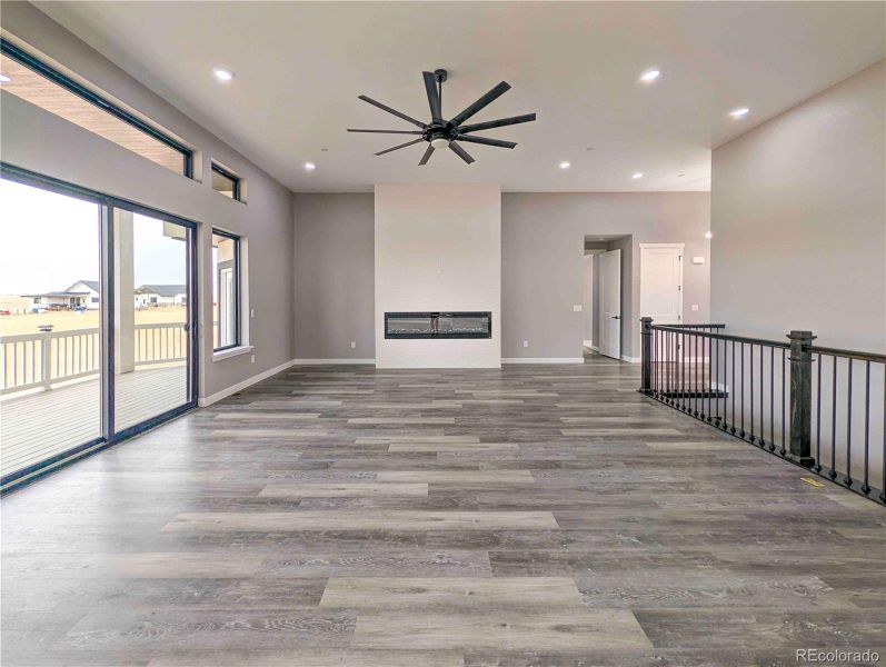 Spacious, unfurnished interior of a new home in , Strasburg (Image 21).