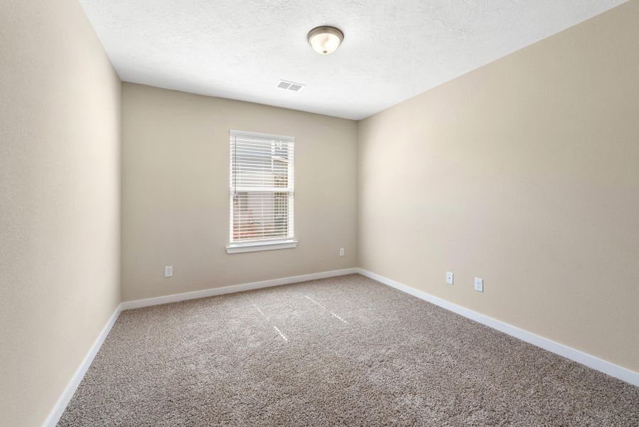 Spacious, unfurnished interior of a new home in , Caldwell (Image 33).