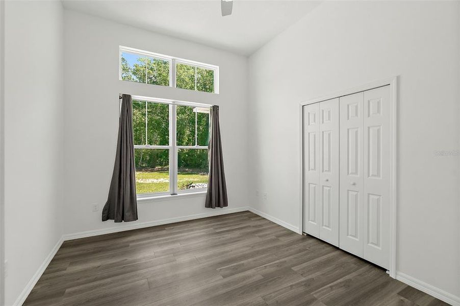 Spacious, unfurnished interior of a new home in , Pierson (Image 31).