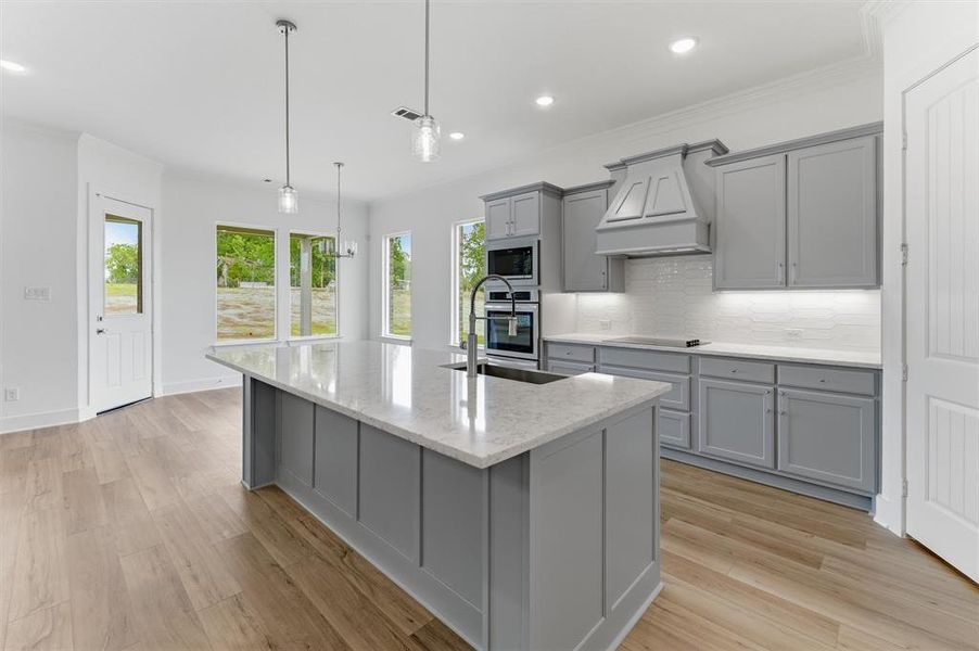 Furnished interior view inside a new home in Grayson Ridge, Van Alstyne (Image 13).