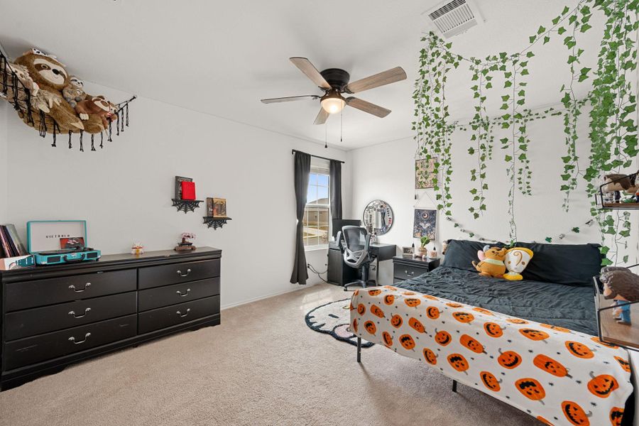 Furnished interior view inside a new home in Thunder Rock, Marble Falls (Image 7).