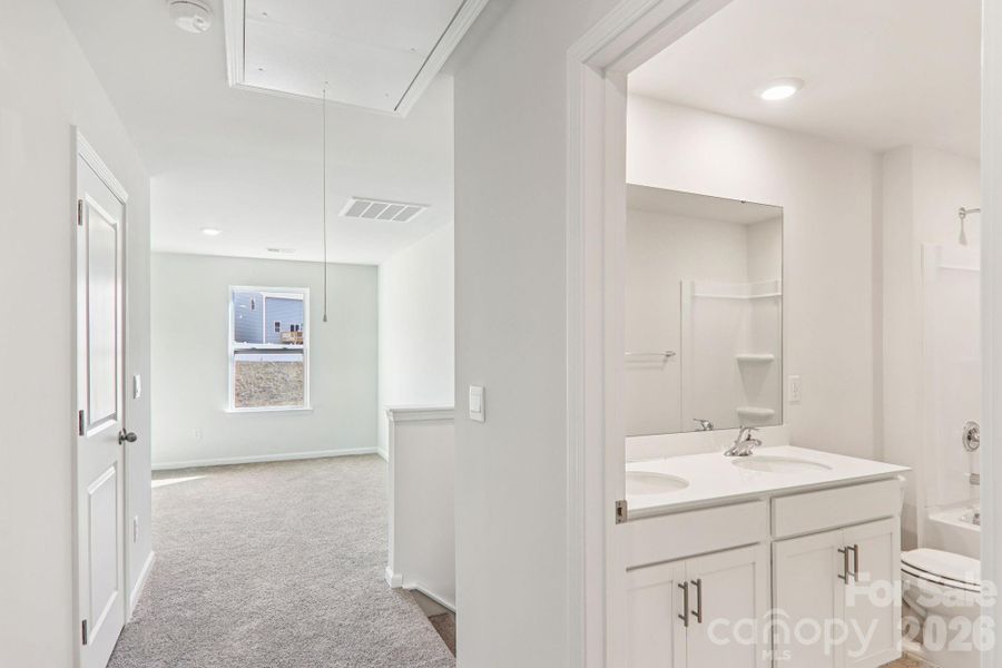 Image 33 of a home in Rydele Heights. Image 33 of a home in Rydele Heights.