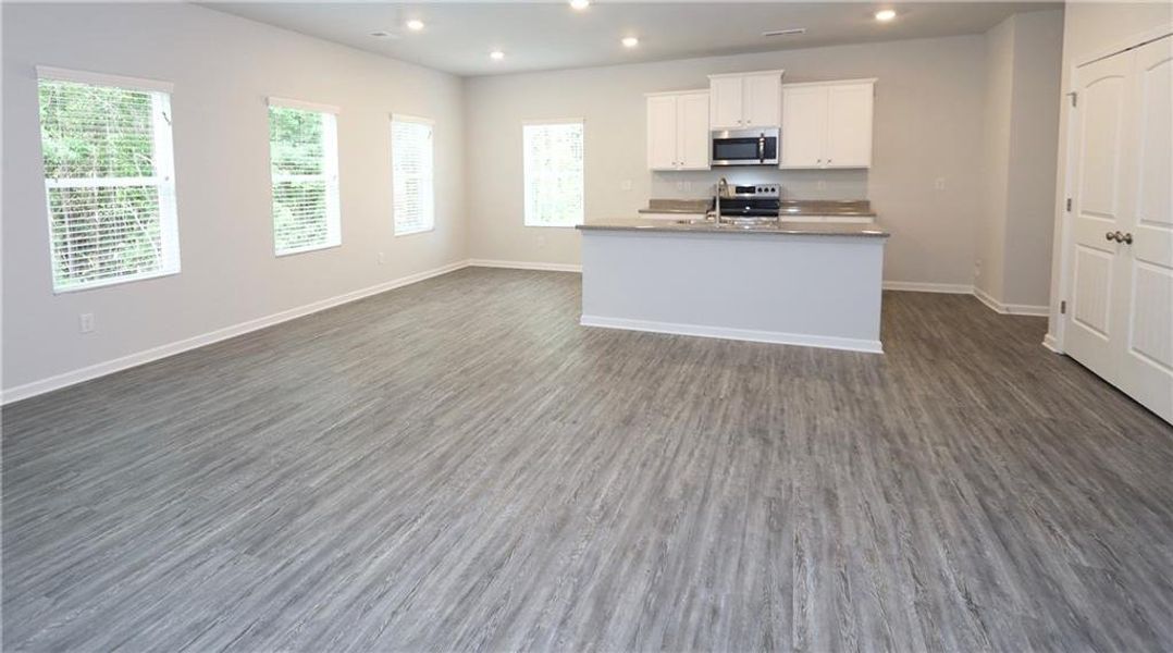 Image 15 of a home in .