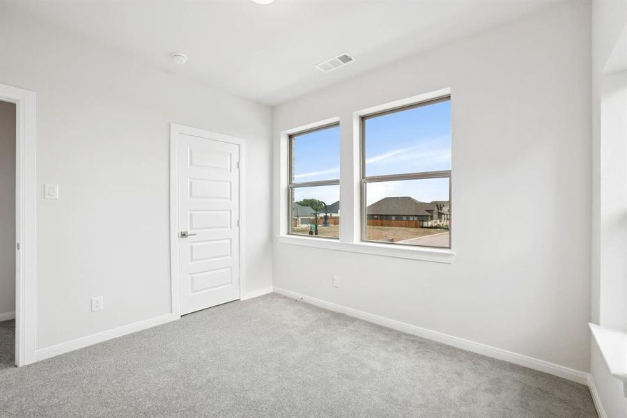 Spacious, unfurnished interior of a new home in Talia – Cottage Series, Mesquite (Image 33).