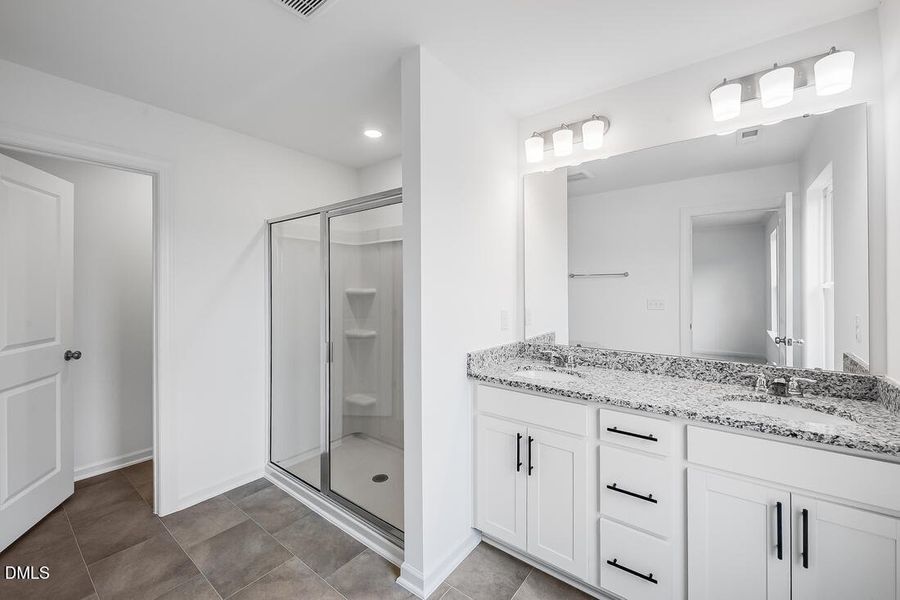 hj-nc-raleigh-magnolia-sage-lot-74-bathr