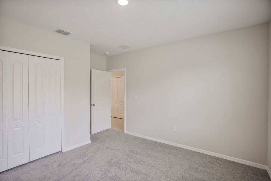 Representative unfurnished interior of a home built from the Avalon by Maronda Homes in Mascotte & Groveland, Mount Plymouth (Image 20).