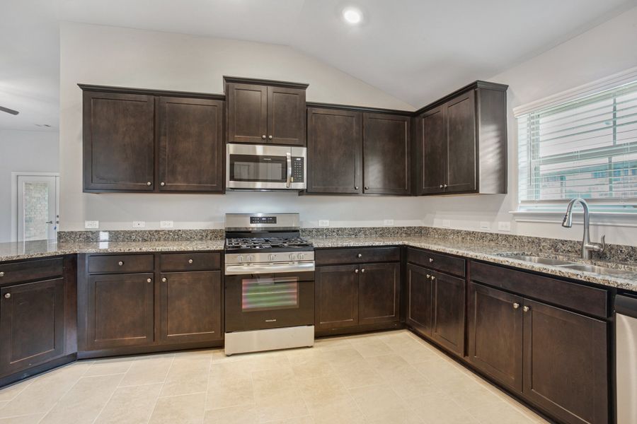 Furnished interior view inside a new home in Bayou Maison, Dickinson (Image 6).