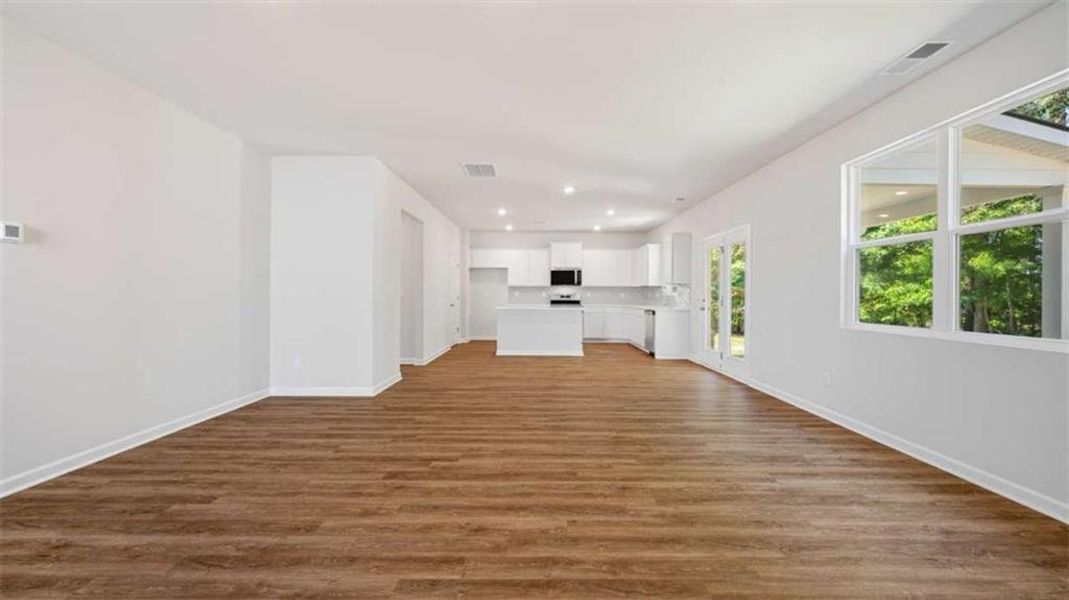 Spacious, unfurnished interior of a new home in The Reserve at Calcutta, Stockbridge (Image 18). Spacious, unfurnished interior of a new home in The Reserve at Calcutta, Stockbridge (Image 18).