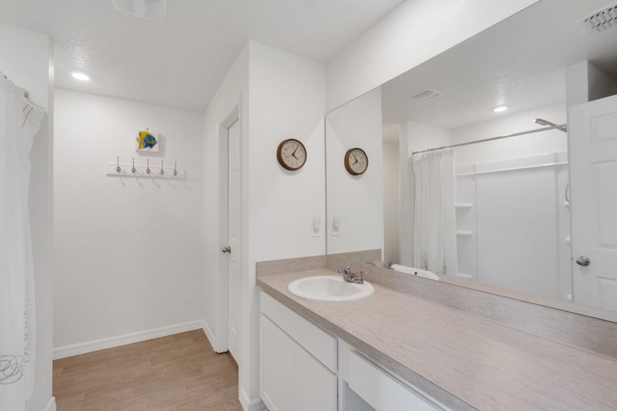 Image00028 Image00028