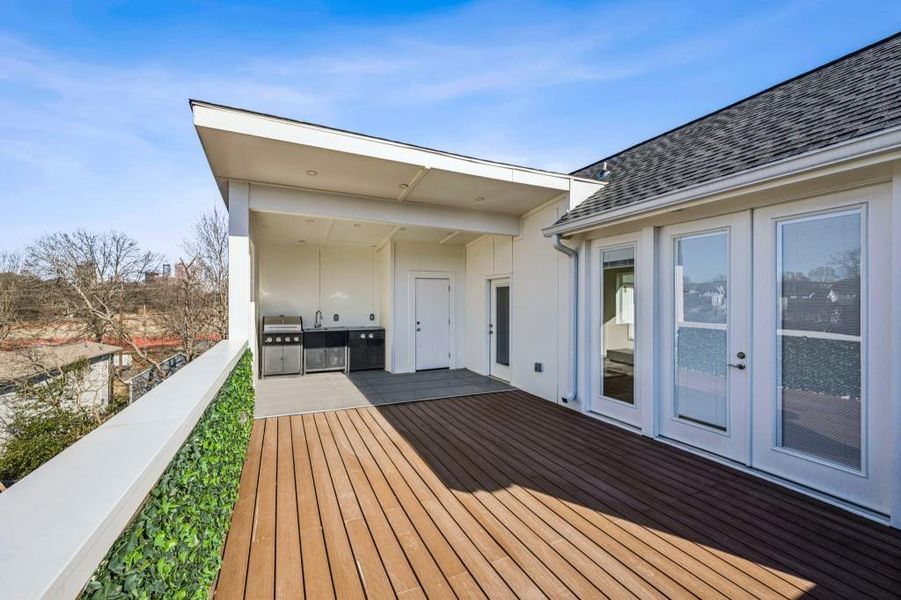 Exterior details and patio area of a home in , Atlanta (Image 3).