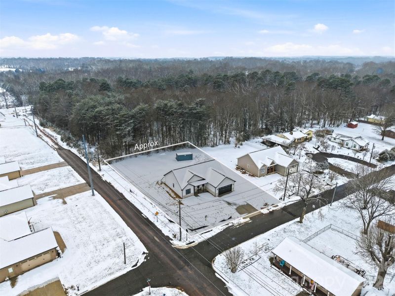 Image 38 of a home in .