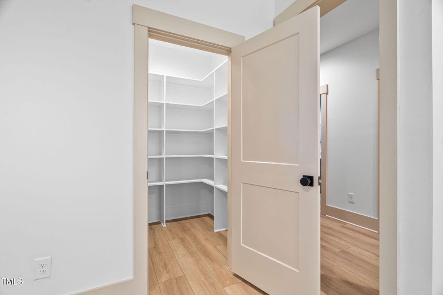 50-web-or-mls-165-nashua-dr 50-web-or-mls-165-nashua-dr