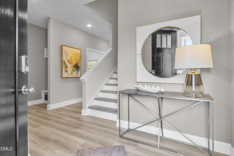 P_RAL_FAL_Mackintosh_Model_INT_FOY_1