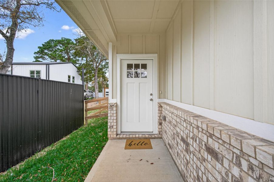Exterior details and patio area of a home in , Hempstead (Image 27).