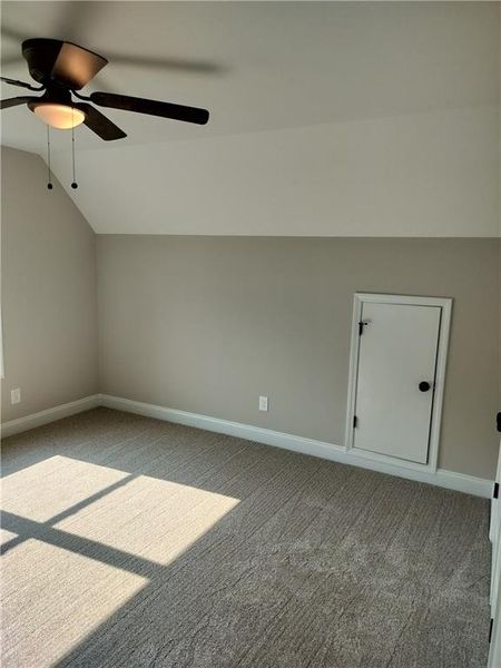 Spacious, unfurnished interior of a new home in , Franklin Springs (Image 12).