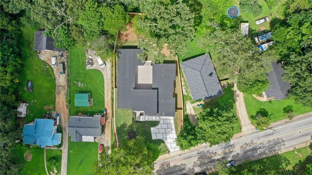 Image 36 of a home in .