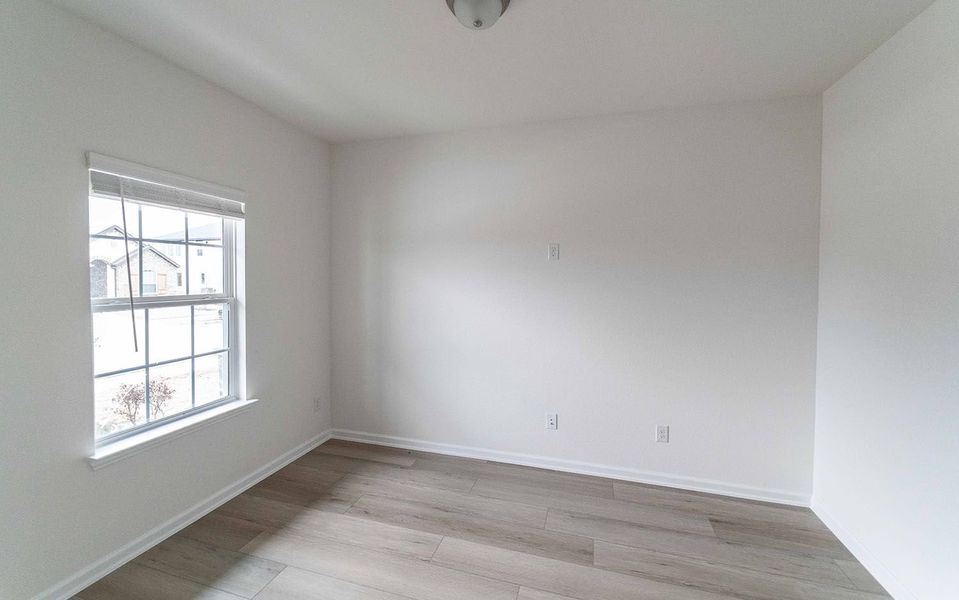 Spacious, unfurnished interior of a new home in Pebblebrook, Sherman (Image 7).