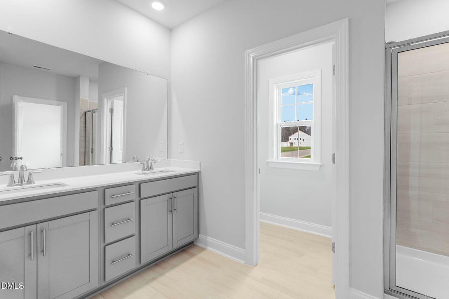 SUN_CaydenCove_Pic_LandrumIII_QMI_153_Ow