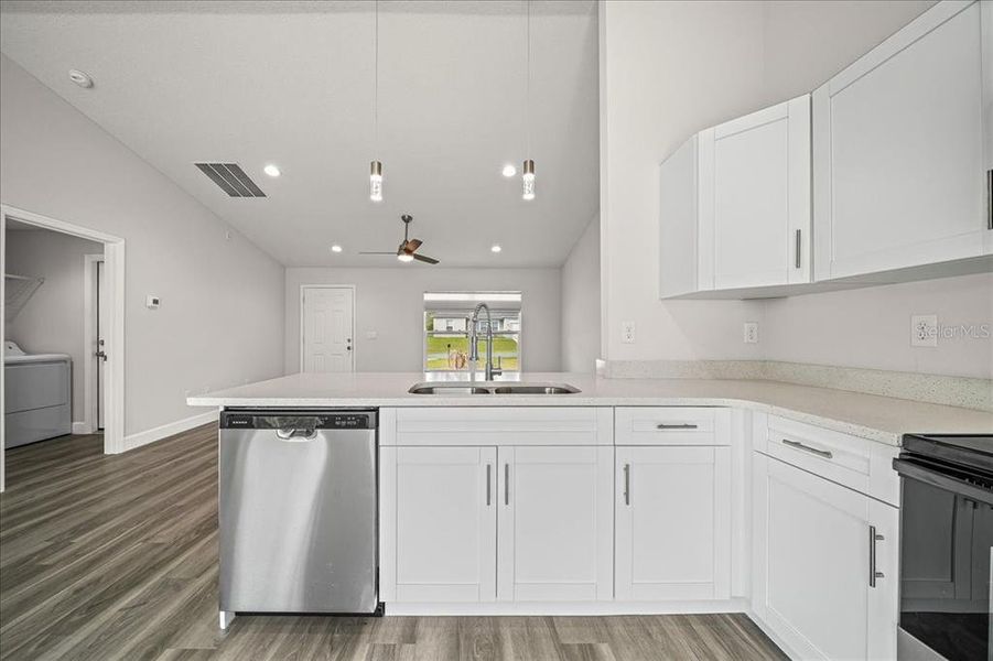 Furnished interior view inside a new home in , Ocala (Image 10).