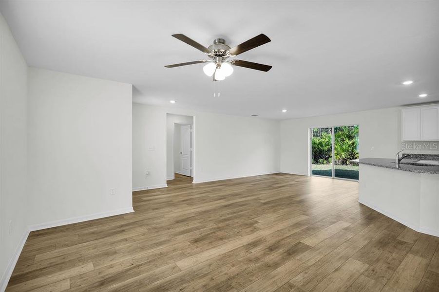 Spacious, unfurnished interior of a new home in Palm Coast, Palm Coast (Image 12).