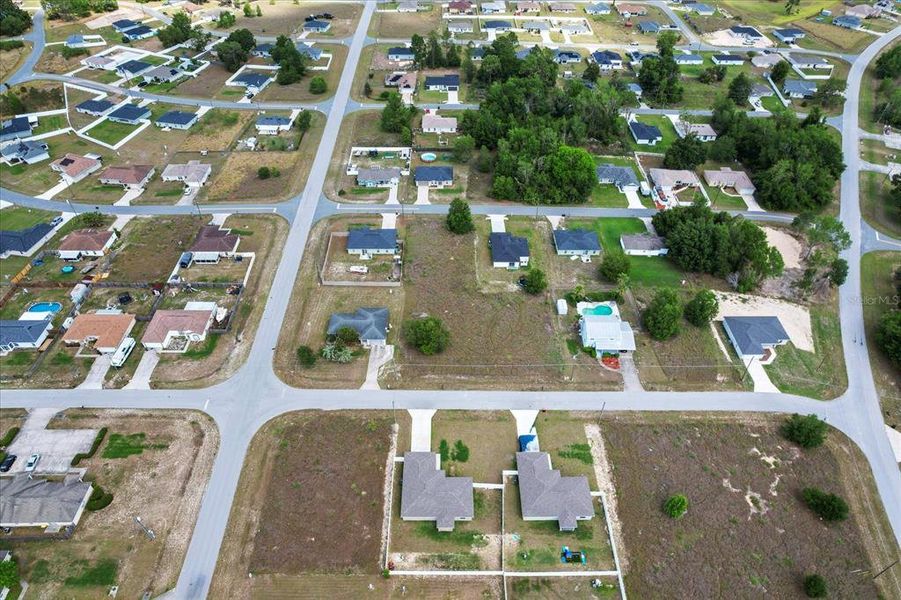 Image 50 of a home in .