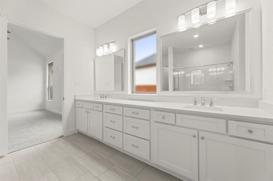 9320 Blooming Ivy - Bath (3)