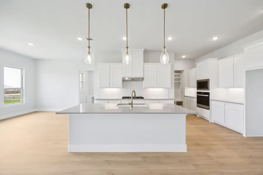 Representative furnished interior of a home built from the Belmont by Centre Living Homes in Ellis Ranch Estates, Waxahachie (Image 10).