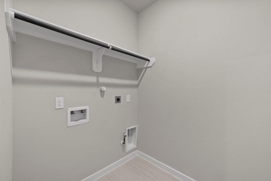 Spacious, unfurnished interior of a new home in Cypress Green, Hockley (Image 22).