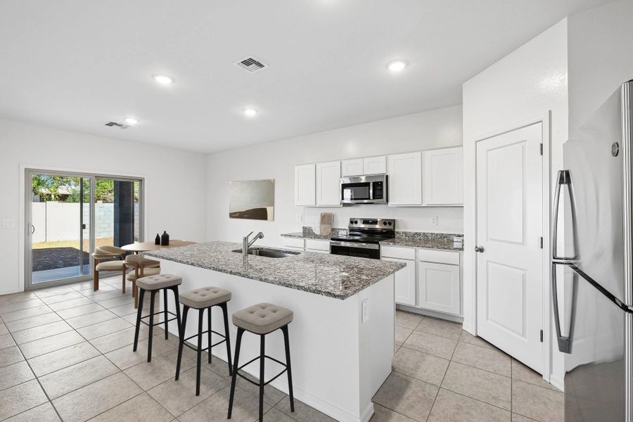 Representative furnished interior of a home built from the Eclipse by Starlight Homes in Laveen Farms, Phoenix (Image 3).