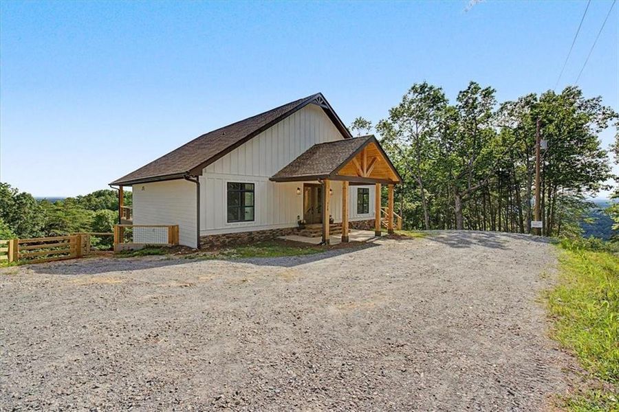 Exterior details and patio area of a home in , Ranger (Image 32).