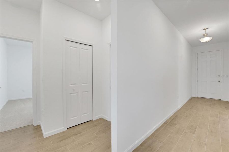 Spacious, unfurnished interior of a new home in Willowbrook North, Winter Haven (Image 21). Spacious, unfurnished interior of a new home in Willowbrook North, Winter Haven (Image 21).