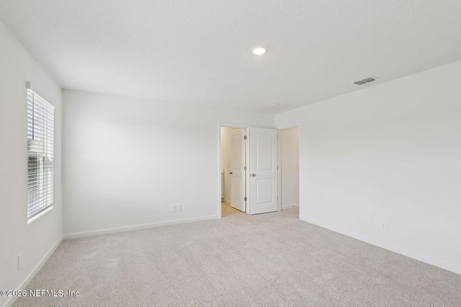 Spacious, unfurnished interior of a new home in Parkside at Shearwater, St. Augustine (Image 30).