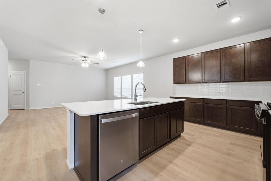 Furnished interior view inside a new home in Trails at Woodhaven Lakes, La Marque (Image 8). Furnished interior view inside a new home in Trails at Woodhaven Lakes, La Marque (Image 8).
