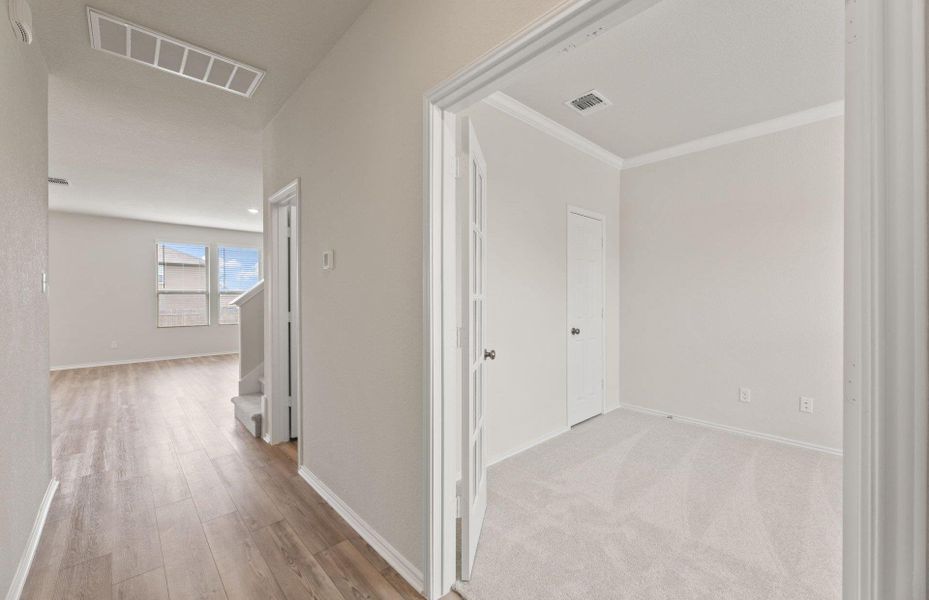 Spacious, unfurnished interior of a new home in Sonterra, Jarrell (Image 16). Spacious, unfurnished interior of a new home in Sonterra, Jarrell (Image 16).