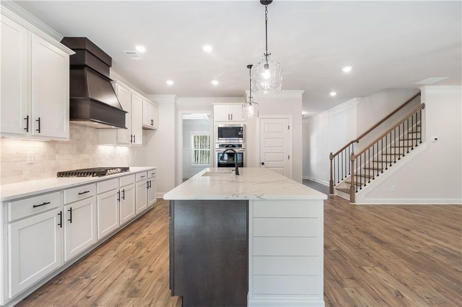 Furnished interior view inside a new home in Red Oak Ridge, Loganville (Image 6). Furnished interior view inside a new home in Red Oak Ridge, Loganville (Image 6).