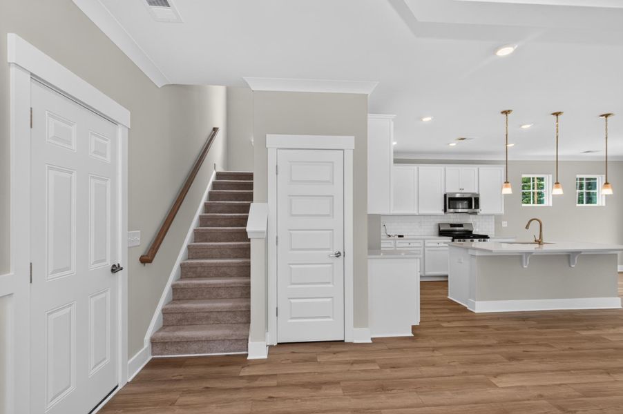 Furnished interior view inside a new home in Highland Bluff, Aiken (Image 7).