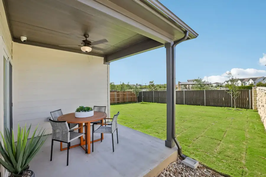 Representative exterior details of a home built from the Sparrow by Taylor Morrison in Longview, Del Valle (Image 3).
