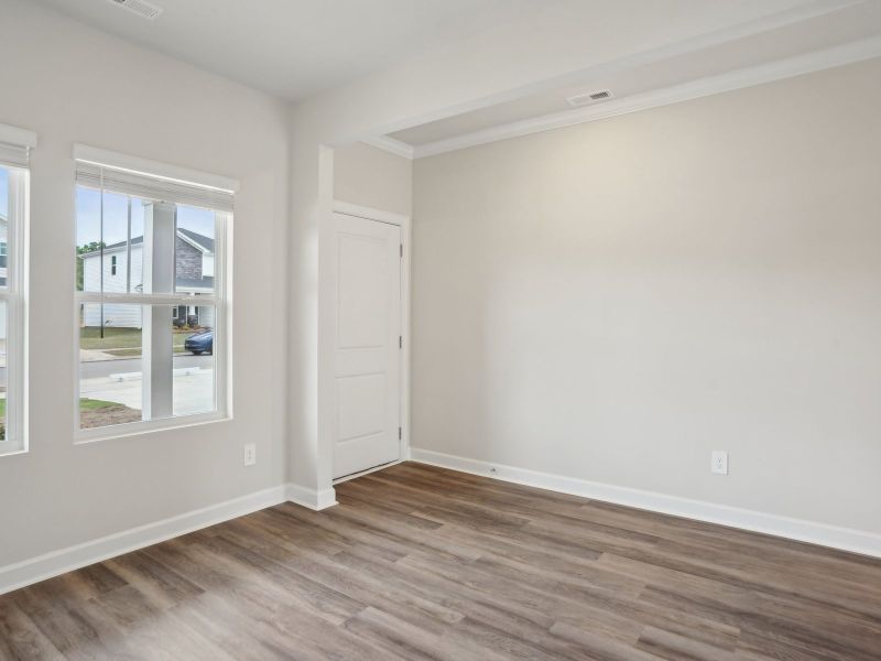 Spacious, unfurnished interior of a new home in Harper Landing, Stanley (Image 8).