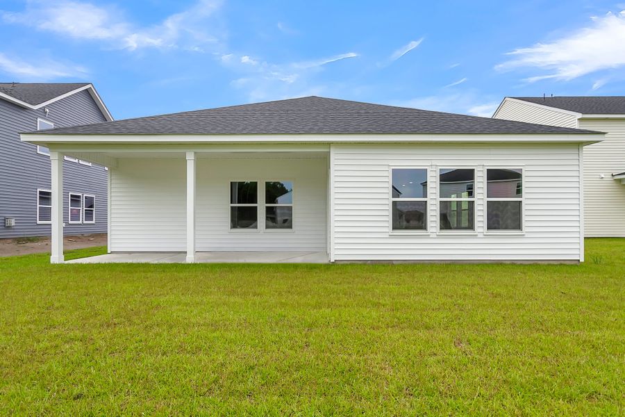 Representative exterior photo of a completed home built from the Truman by Ashton Woods in Trieste at Bella Vita, Myrtle Beach, SC (Image 17).