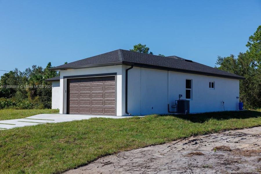 Image 66 of a home in .