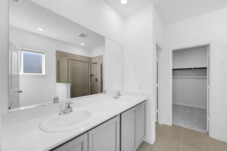 2600 Glacier Road ~ Ready Now