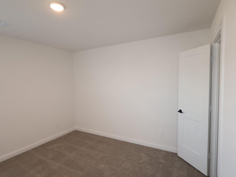 Spacious, unfurnished interior of a new home in Sorella, Tomball (Image 16).