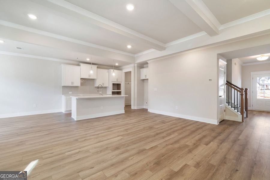 Spacious, unfurnished interior of a new home in Rosewood Lake Estates, Hoschton (Image 19).
