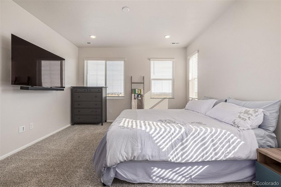 Furnished interior view inside a new home in , Broomfield (Image 11).