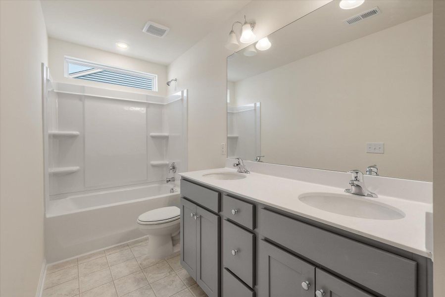 Furnished interior view inside a new home in Parker's Preserve, Ridgeville (Image 10).