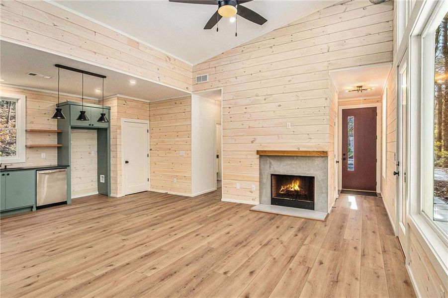 Spacious, unfurnished interior of a new home in , Clayton (Image 11).