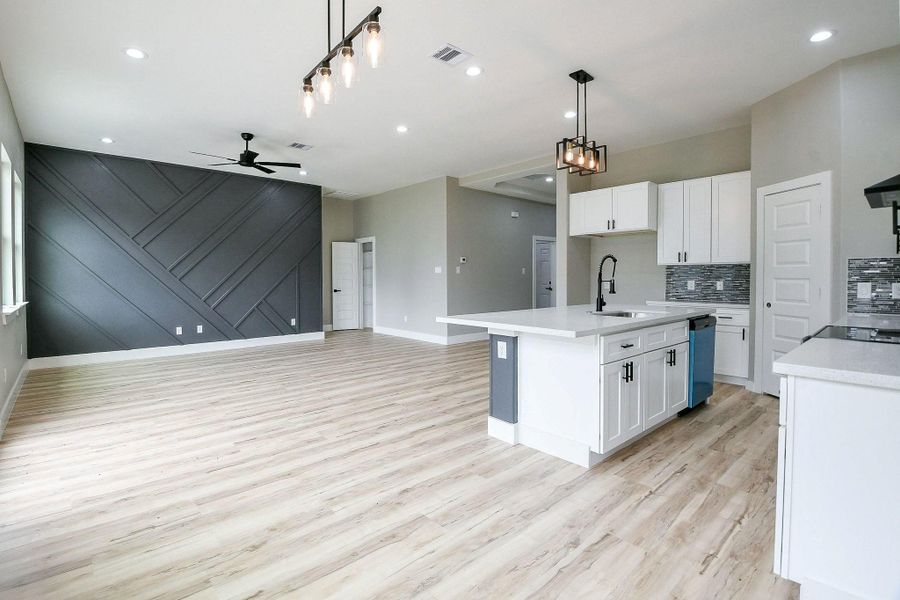 Furnished interior view inside a new home in , Livingston (Image 6).