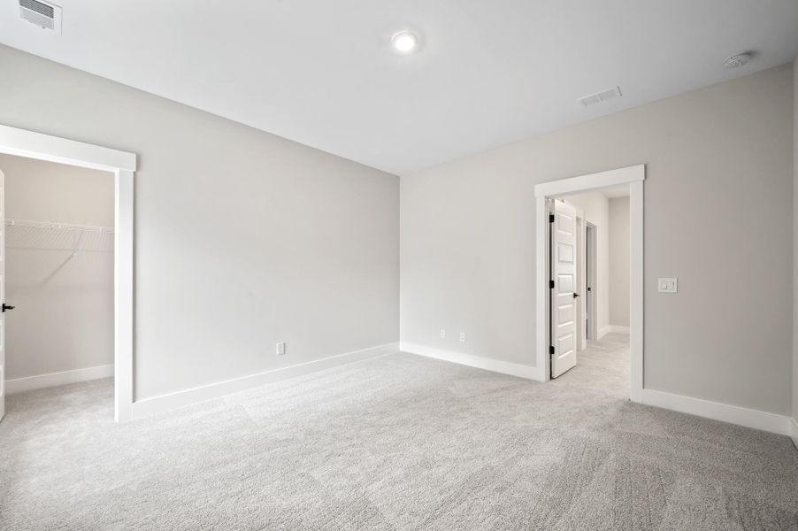 Spacious, unfurnished interior of a new home in Creek Pointe, Moncks Corner (Image 33).