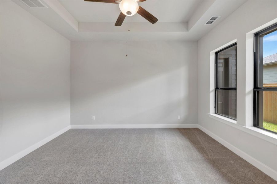 Spacious, unfurnished interior of a new home in Sienna - Landmark Row Collection, Missouri City (Image 20).